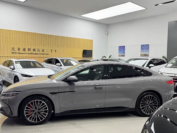 BYD Han 2025 2025款 EV 701KM激光雷达智驾型