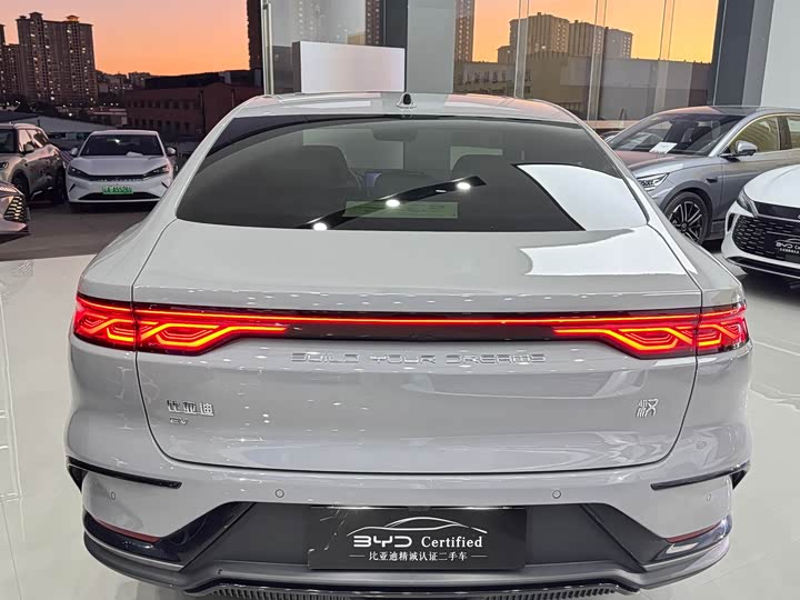 BYD Han 2025 2025款 EV 701KM激光雷达智驾型