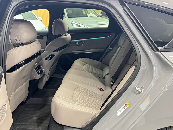 BYD Han 2025 2025款 EV 701KM激光雷达智驾型