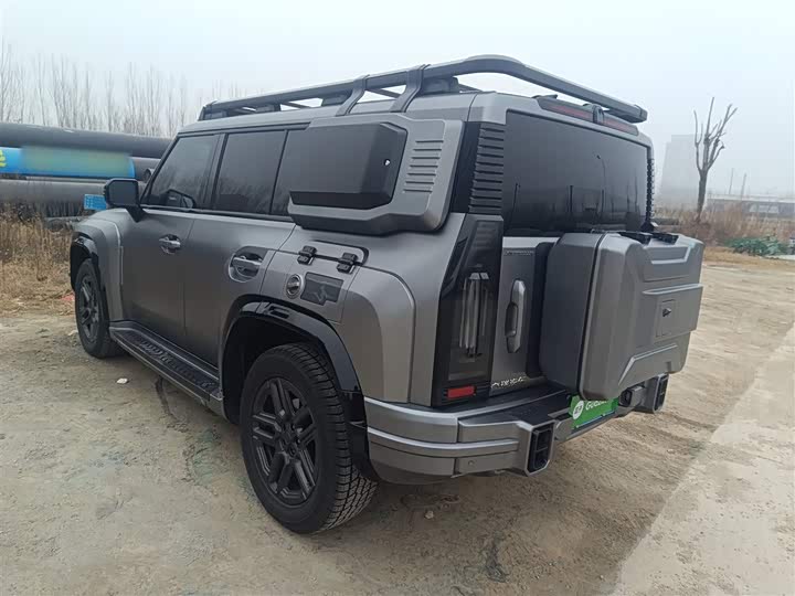 Jetour T2 2025 2025款 2.0TD DCT 四驱星际卫士