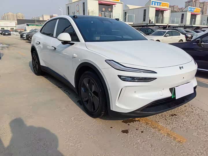 2025 Nio Onvo L60