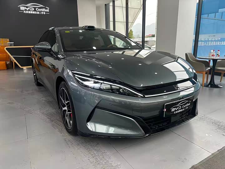 2025 BYD Han L