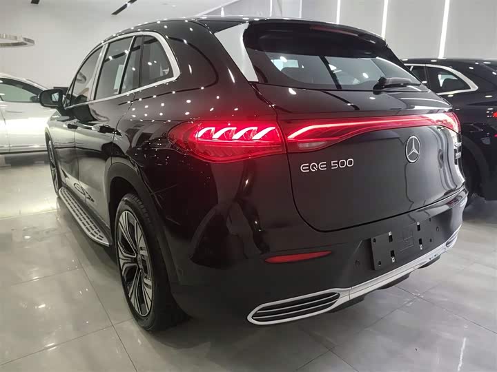 2024 Mercedes-Benz EQE SUV