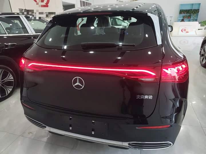 Mercedes-Benz EQE SUV 2024 2024款 500 4MATIC 先锋版