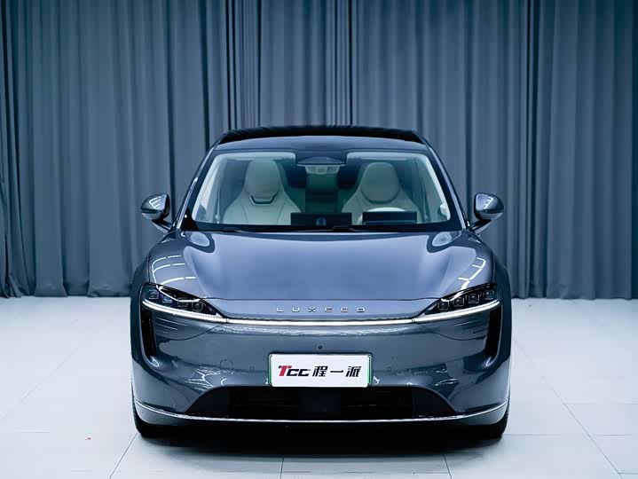 Luxeed R7 2025 2025款 增程 251km Pro