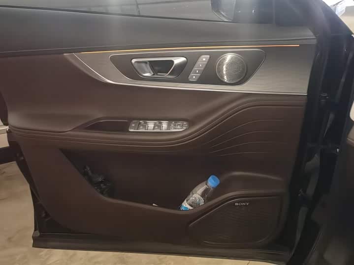 Chery Tiggo 8 Pro 2024 2024款 冠军版 390T 两驱巅峰版 5座