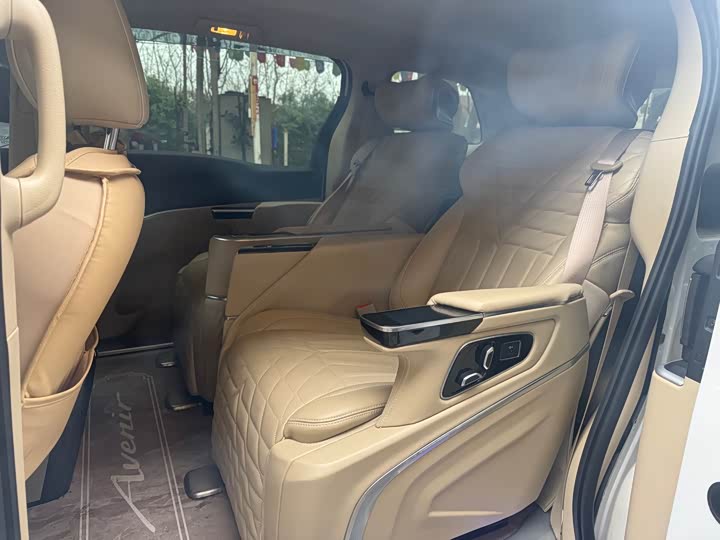 Buick GL8 ES 2023 2023款 陆上公务舱 舒适型