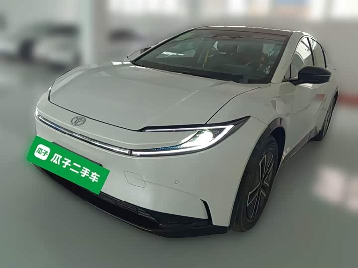 2025 Toyota bZ5