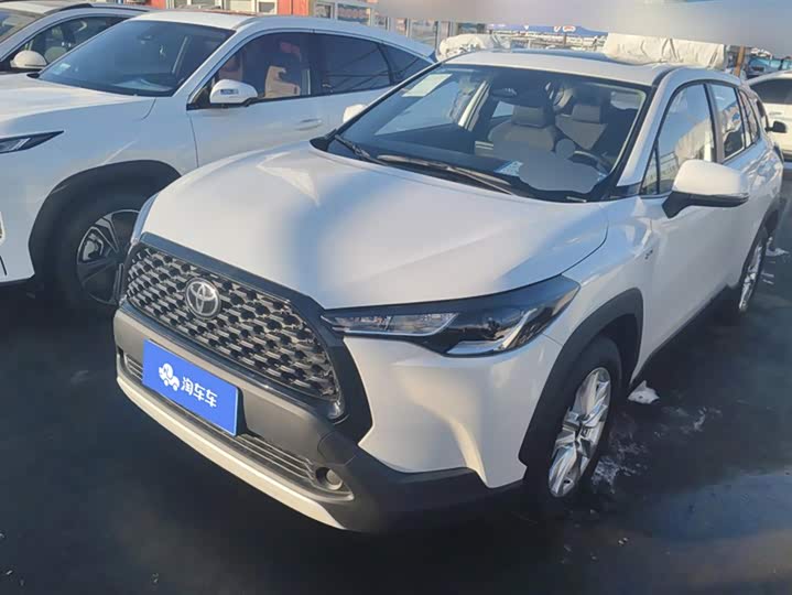 Toyota Corolla Cross 2024 2024款 2.0L 智能电混双擎 精英版