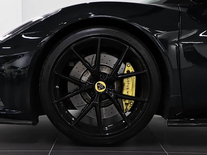 Lotus Emira 2021 2021款 2.0T DCT First Edition