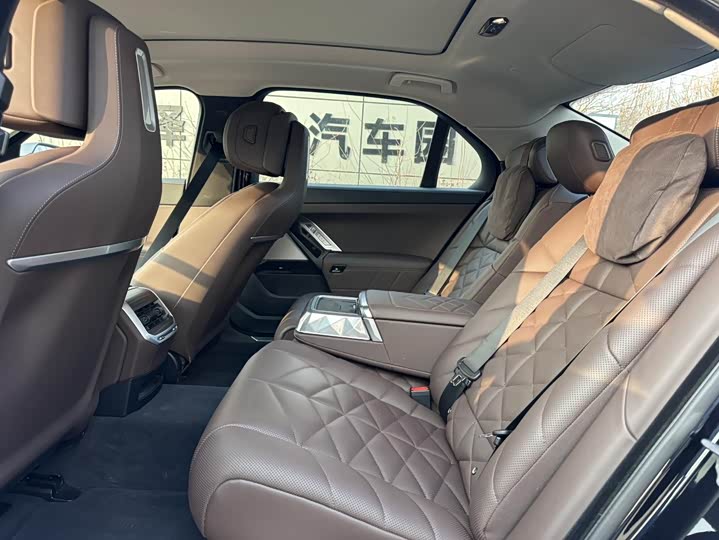 BMW 7 Series 2023 2023款 735Li M运动套装