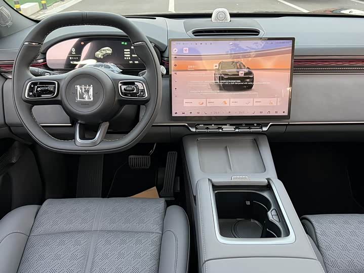 Zeekr 7X 2025 2025款 100kWh 长续航后驱智驾版