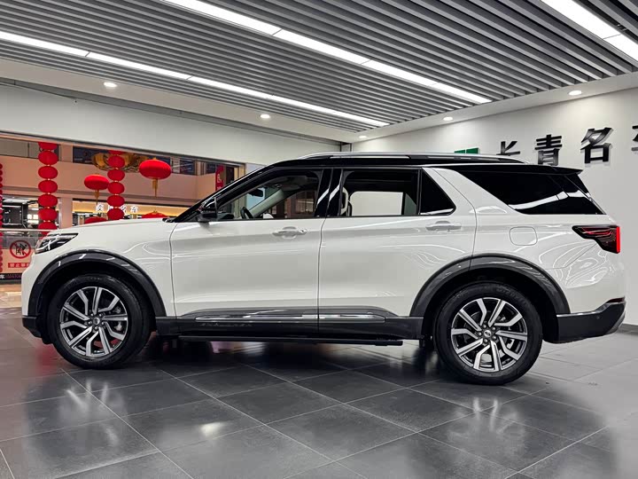 Ford Explorer 2023 2023款 EcoBoost 285 四驱钛金版 6座