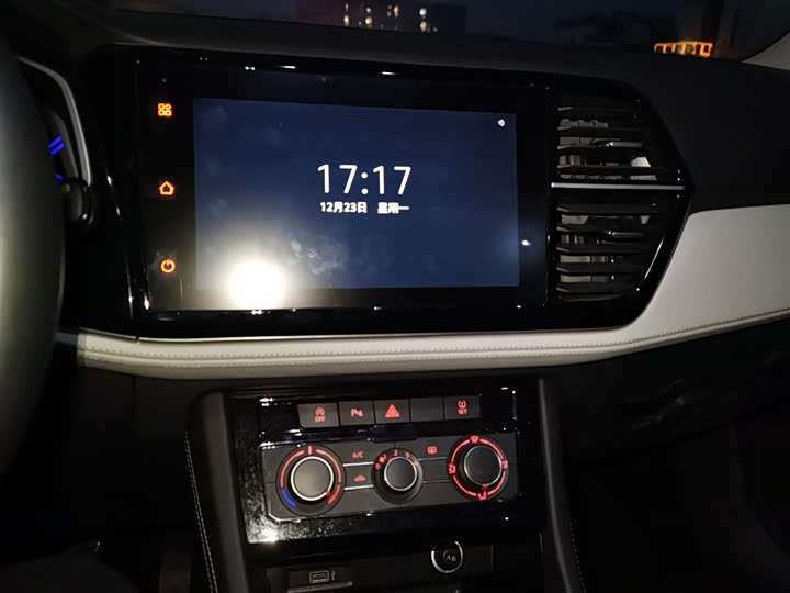 Jetta VS7 2023 2023款 280TSI 自动进取版