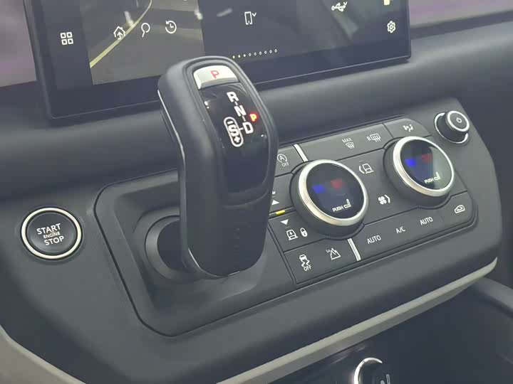 Land Rover Defender 2024 2024款 90 3.0T P400 HSE