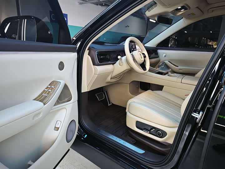 Aito M7 2026 2026款 增程 Pro+四驱版 5座