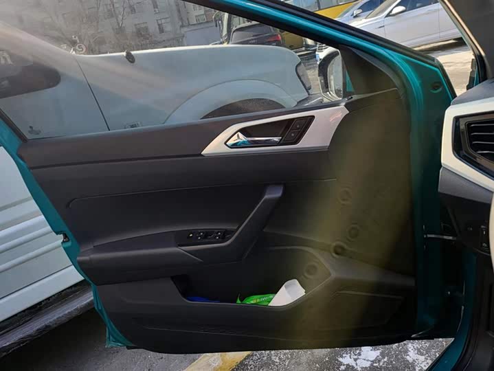 Volkswagen Polo 2023 2023款 Plus 1.5L 自动炫彩科技版