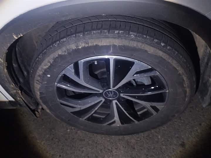 BYD Song Pro Hybrid 2025 2025款 第二代 DM-i 75KM超越型