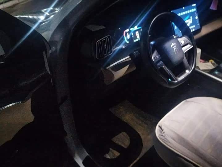 BYD Song Pro Hybrid 2025 2025款 第二代 DM-i 75KM超越型