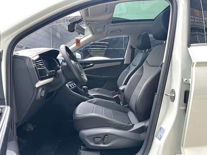 Jetta VS7 2023 2023款 280TSI 自动悦享版