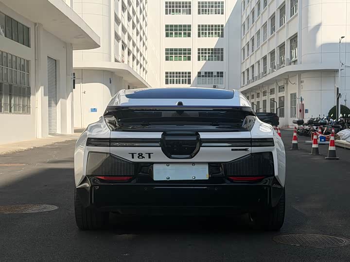 HiPhi Z 2023 2023款 四座版