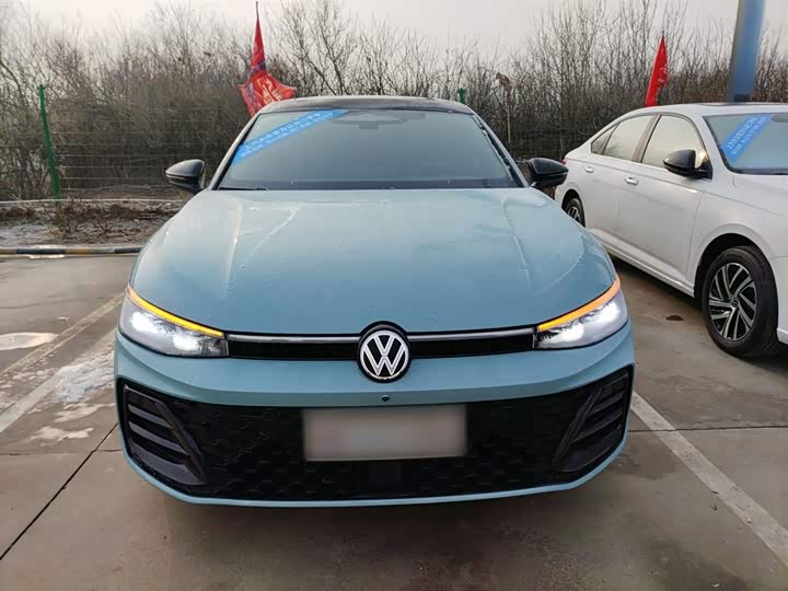 Volkswagen Passat 2025 2025款 Pro 380TSI 星空龙尊版
