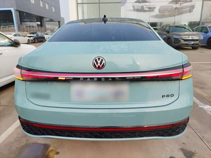 Volkswagen Passat 2025 2025款 Pro 380TSI 星空龙尊版