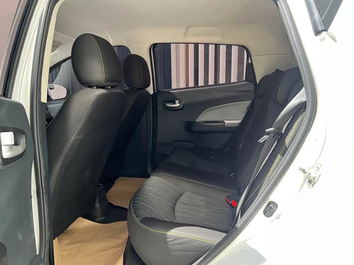 Changan BenBen E-Star 2023 2023款 清心版 多彩款 磷酸铁锂