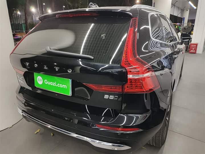 Volvo XC60 2025 2025款 B5 四驱智逸豪华版