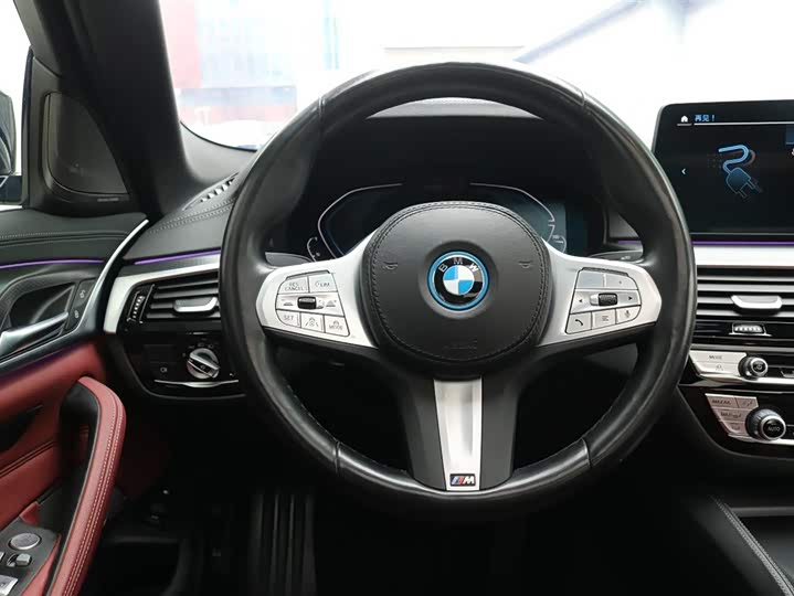 BMW 5 Series Hybrid 2022 2022款 改款三 535Le 先锋版M运动套装