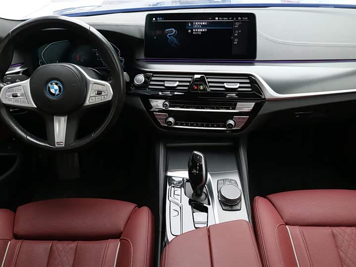 BMW 5 Series Hybrid 2022 2022款 改款三 535Le 先锋版M运动套装