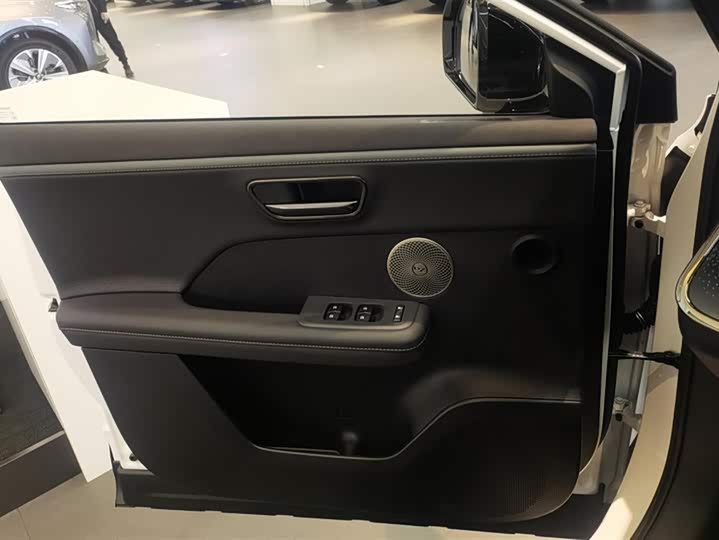 Toyota bZ3X 2025 2025款 430 Air