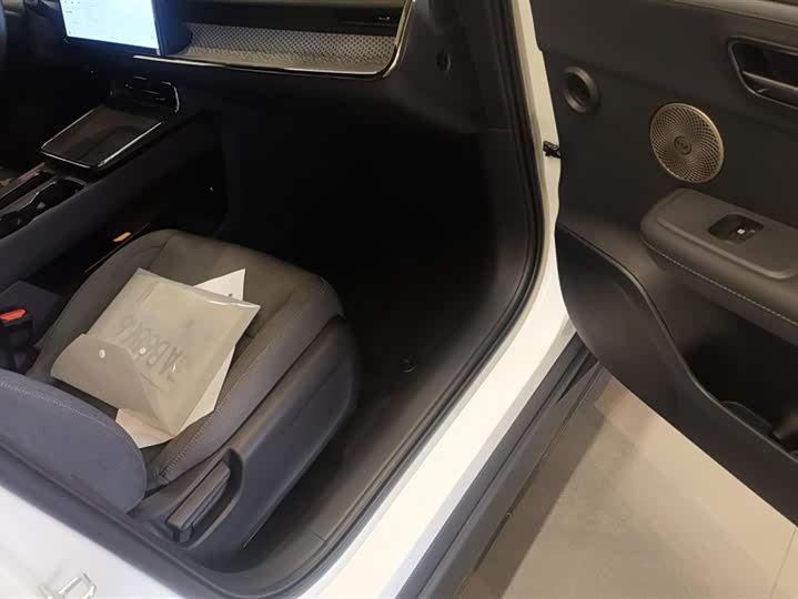 Toyota bZ3X 2025 2025款 430 Air