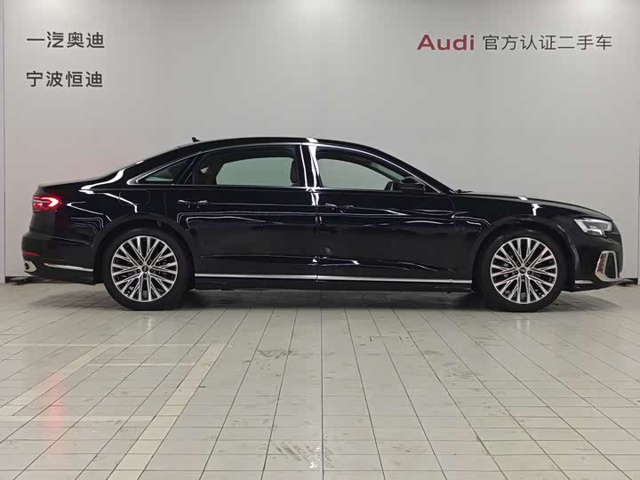 Audi A8 2024 2024款 A8L 50 TFSI quattro 臻选型