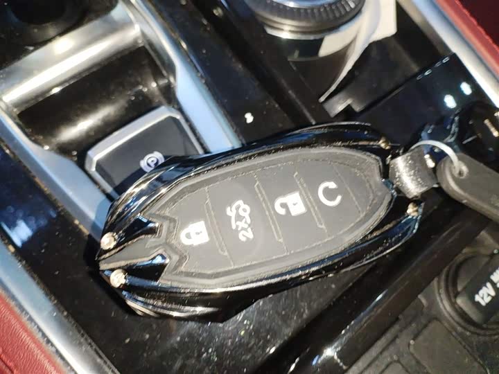 Changan CS85 Coupe 2021 2021款 1.5T DCT尊贵型