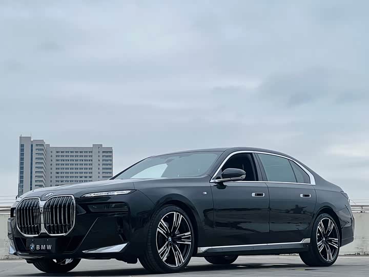 BMW 7 Series 2023 2023款 740Li 尊享型 M运动套装