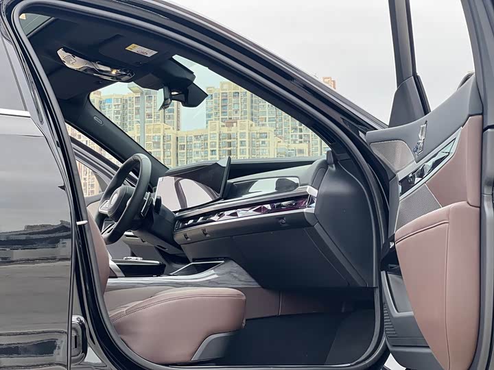 BMW 7 Series 2023 2023款 740Li 尊享型 M运动套装