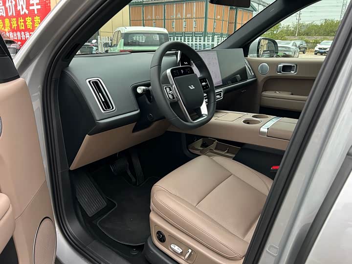 LiXiang L6 2025 2025款 Pro 智能焕新版