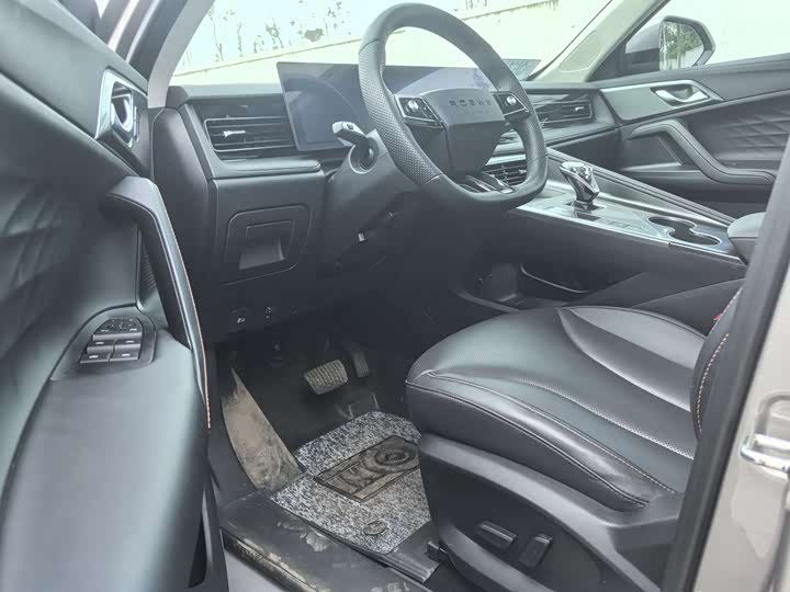 Roewe RX5 2023 2023款 1.5T 超感精英版