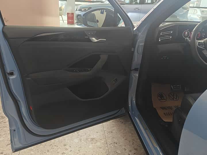 Volkswagen Tiguan L Pro 2024 2024款 PRO 380TSI 四驱R-Line智尊版