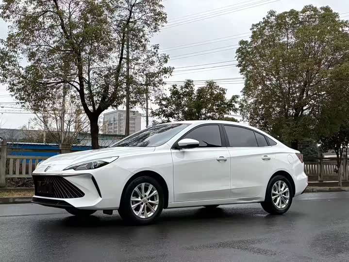 Roewe i5 2024 2024款 1.5L CVT尊荣版