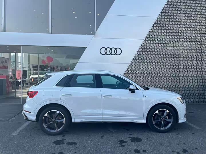 Audi Q3 2024 2024款 35 TFSI 时尚动感型