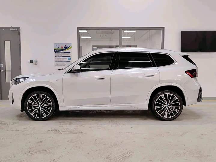 BMW X1 2024 2024款 xDrive25Li X设计套装