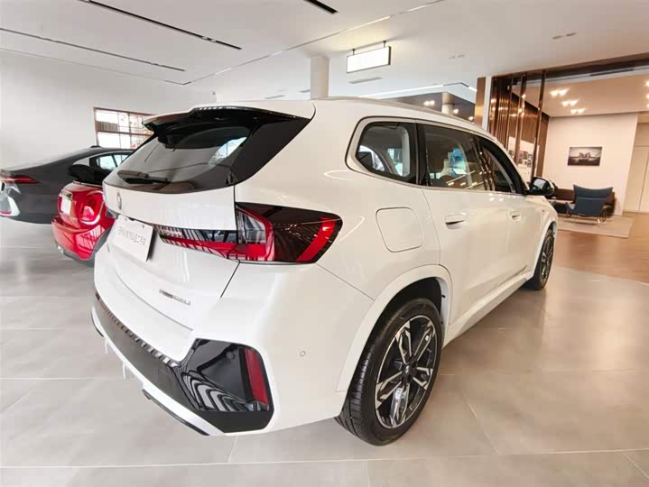 BMW X1 2025 2025款 sDrive25Li M运动套装