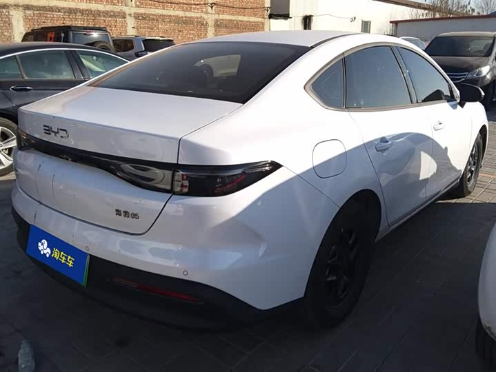 BYD Seal 05 DM-i Hybrid 2025 2025款 DM-i 智驾版 55KM豪华型