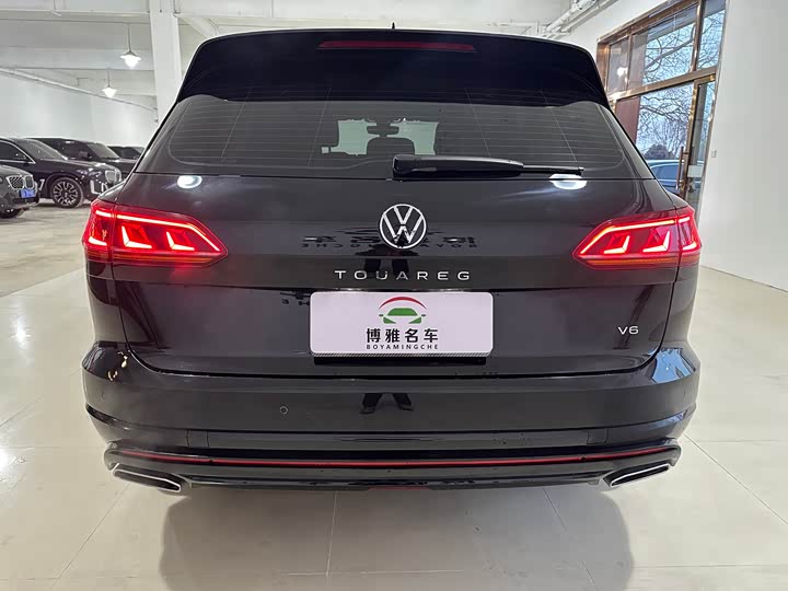 2023 Volkswagen Touareg