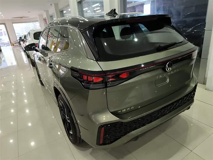 Volkswagen Tayron 2025 2025款 探岳L 380TSI 四驱豪华Easy包