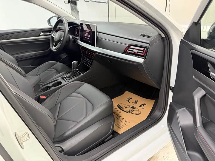 Volkswagen Lavida 2024 2024款 300TSI DSG星空领先版