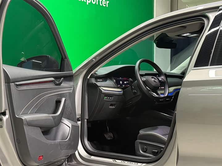 Skoda Octavia Pro 2022 2022款 PRO TSI280 奢享版