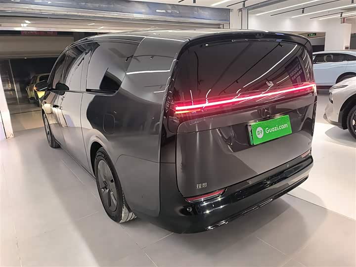 LiXiang Mega 2025 2025款 Ultra 智能焕新版